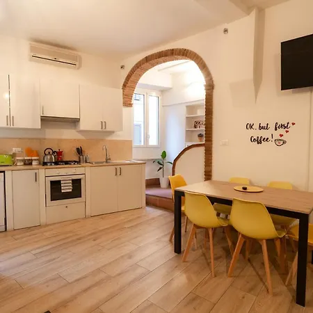 Trastevere Four Seasons Trilussa 2