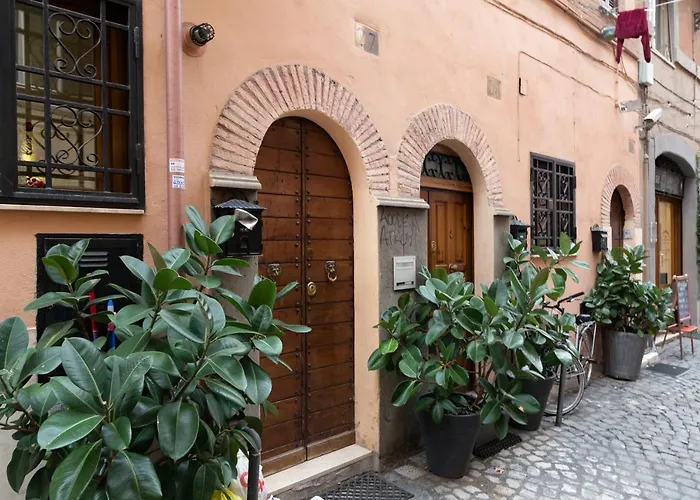 Trastevere Four Seasons Trilussa 2 * Roma